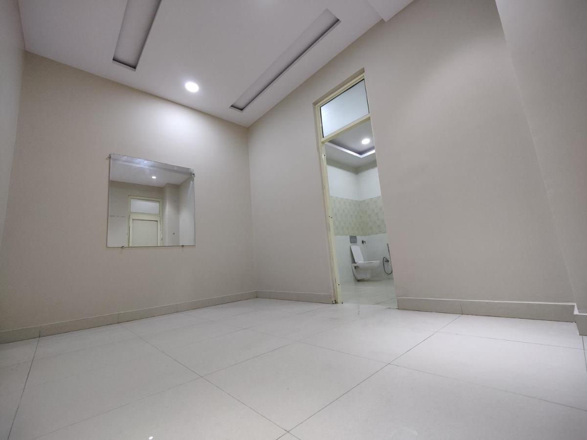 Hotel Kailash Mansarovar And Banquet Hall Bareilly Exterior photo