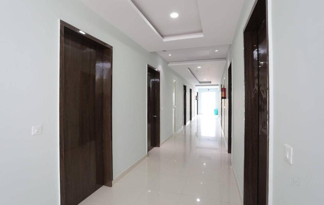 Hotel Kailash Mansarovar And Banquet Hall Bareilly Exterior photo